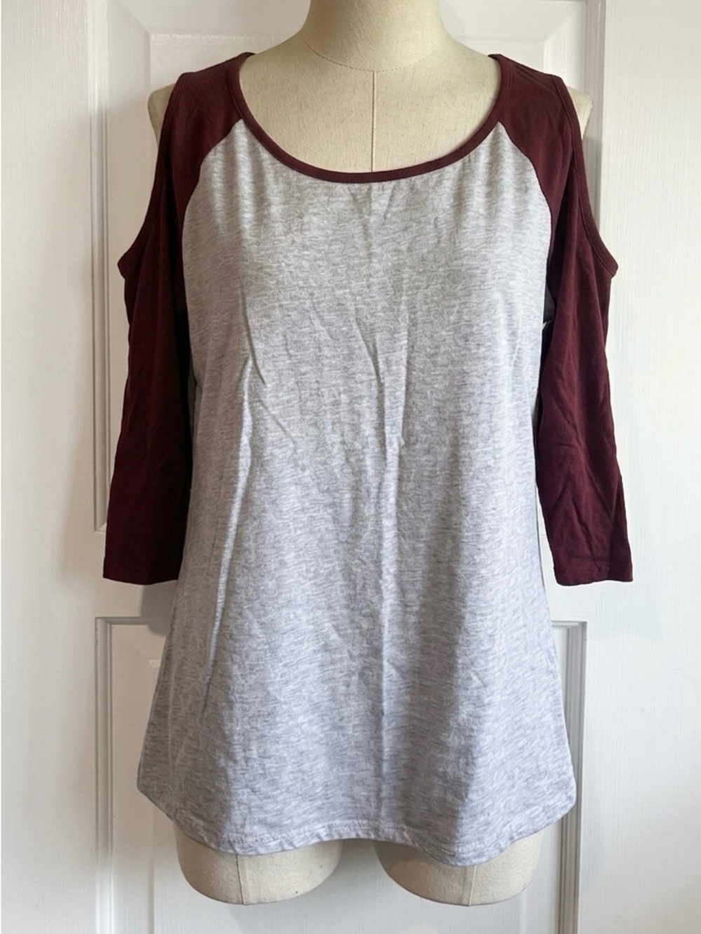 Cold-Shoulder Raglan Top in Heather Gray and Burgundy